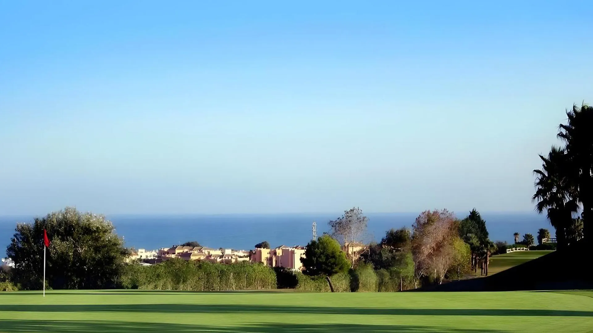 Casares Beach Golf Apartment