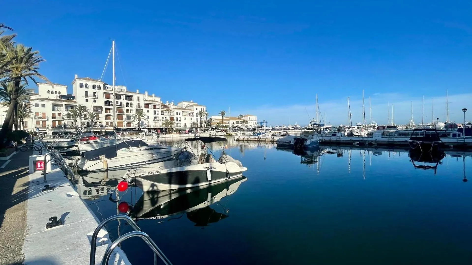 Casares Beach Golf Apartment